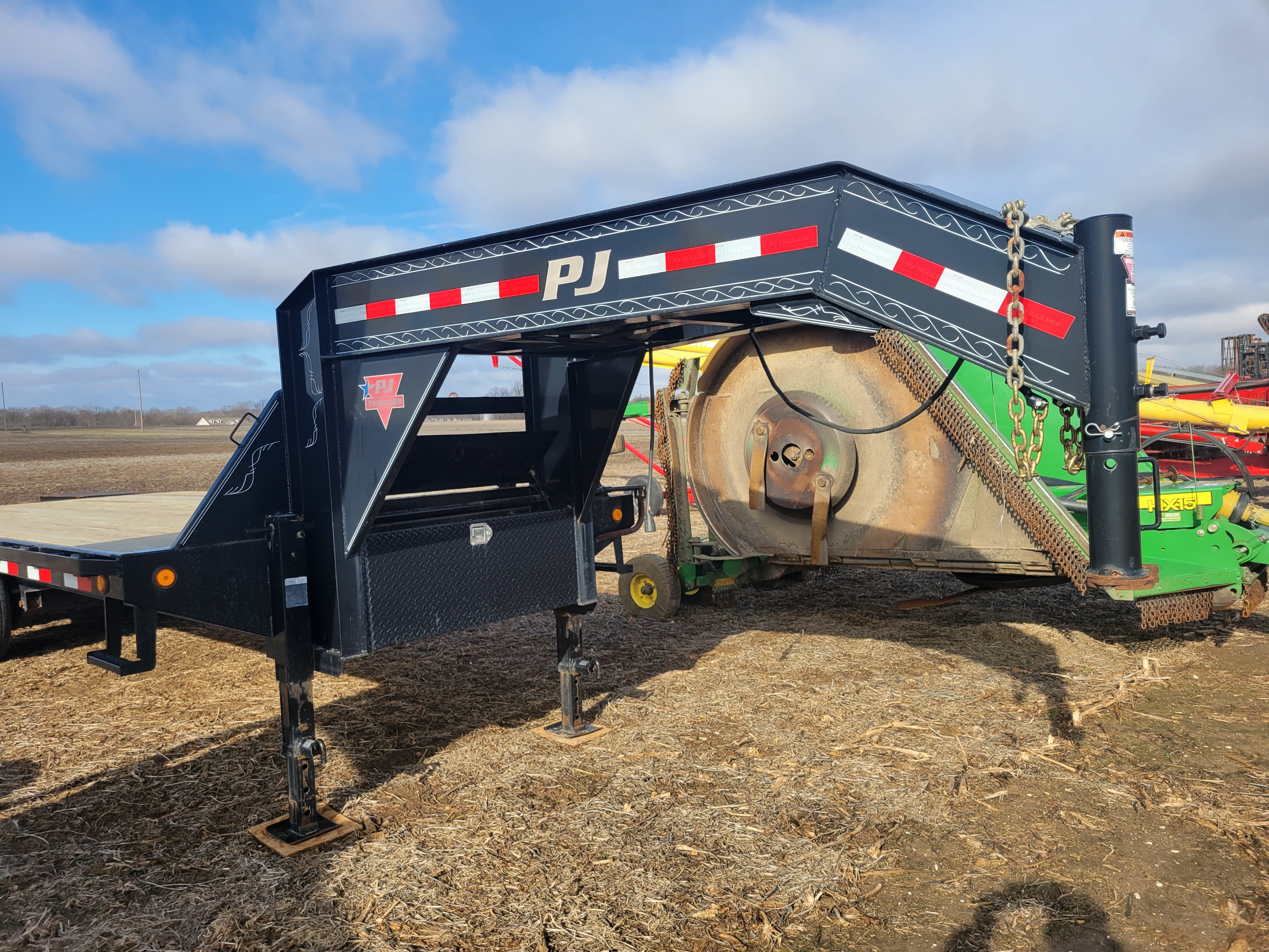 Property photo 123 - FARM EQUIPMENT AUCTION IN CUMBERLAND COUNTY, ILLINOIS