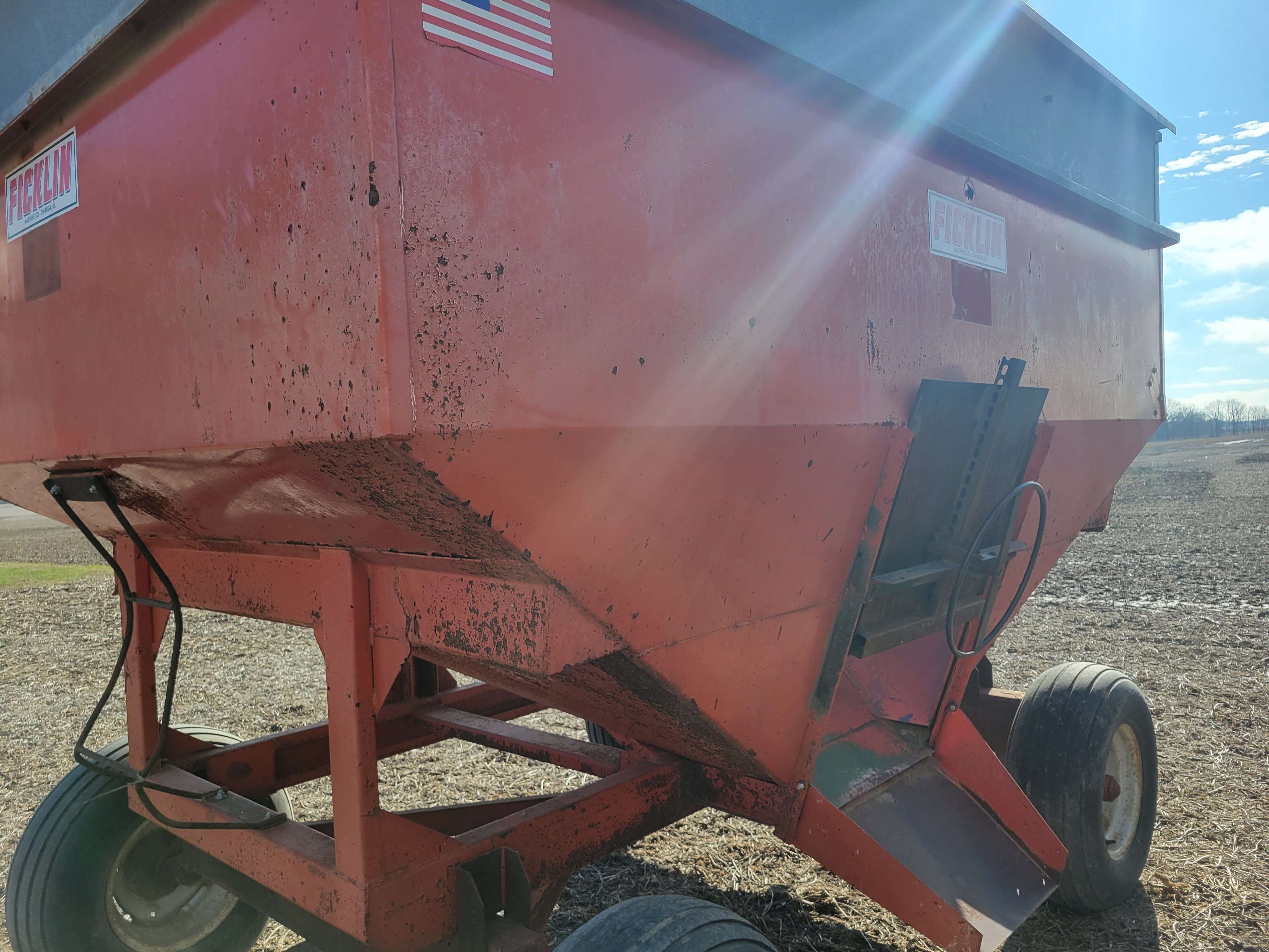 Property photo 158 - FARM EQUIPMENT AUCTION IN CUMBERLAND COUNTY, ILLINOIS