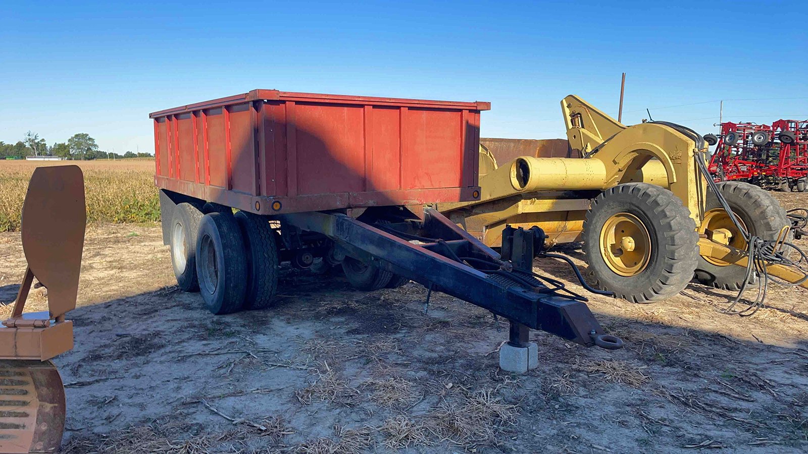 Property photo 73 - FARM EQUIPMENT AUCTION IN CUMBERLAND COUNTY, ILLINOIS