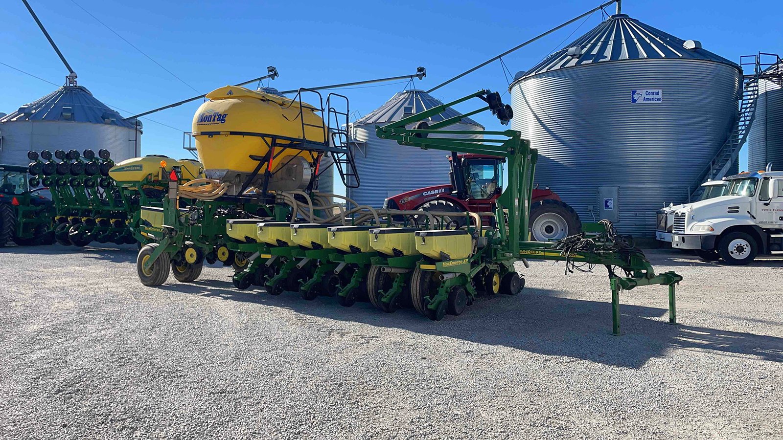 Property photo 46 - FARM EQUIPMENT AUCTION IN CUMBERLAND COUNTY, ILLINOIS
