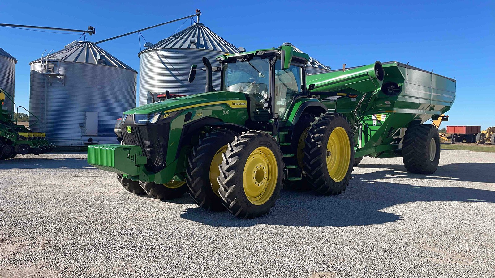 Property photo 15 - FARM EQUIPMENT AUCTION IN CUMBERLAND COUNTY, ILLINOIS