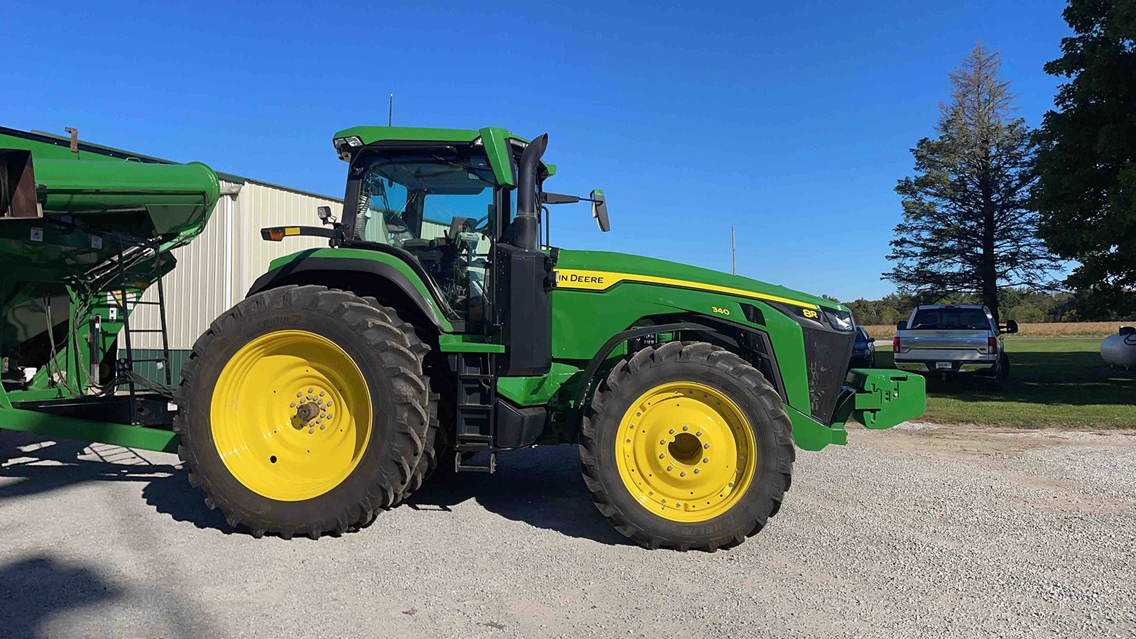 Property photo 13 - FARM EQUIPMENT AUCTION IN CUMBERLAND COUNTY, ILLINOIS