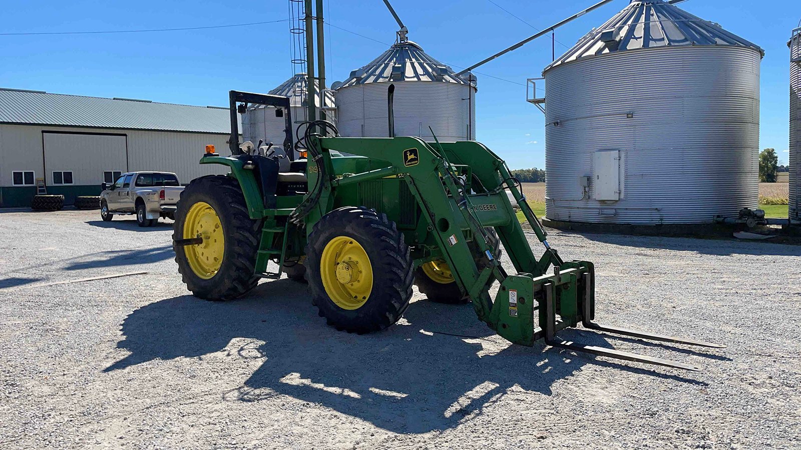 Property photo 12 - FARM EQUIPMENT AUCTION IN CUMBERLAND COUNTY, ILLINOIS