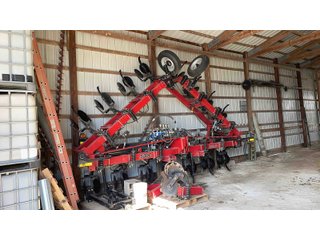 Property photo 39 - FARM EQUIPMENT AUCTION IN CUMBERLAND COUNTY, ILLINOIS