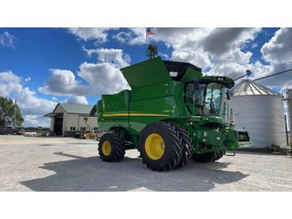 Property photo 1 - FARM EQUIPMENT AUCTION IN CUMBERLAND COUNTY, ILLINOIS