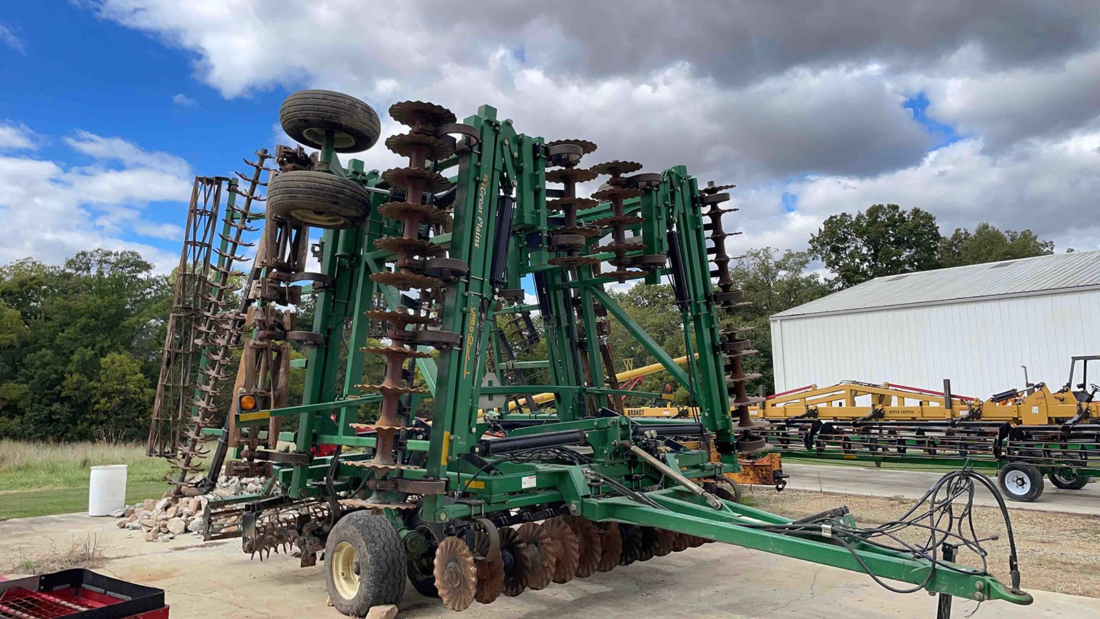 Property photo 37 - FARM EQUIPMENT AUCTION IN CUMBERLAND COUNTY, ILLINOIS
