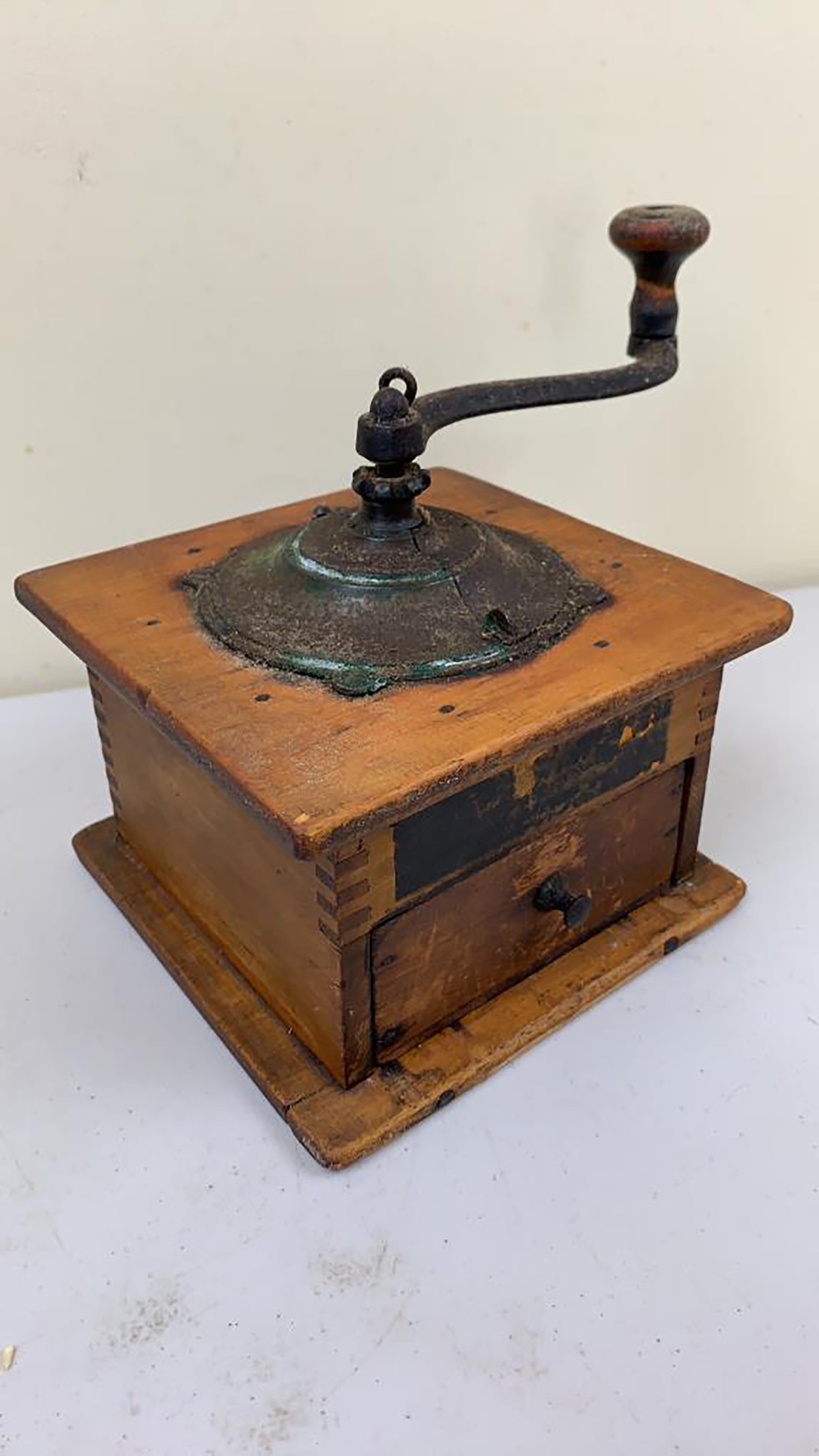 Property photo 5 - TIMED ONLINE ONLY PERSONAL PROPERTY AUCTION IN ALLEN COUNTY, INDIANA