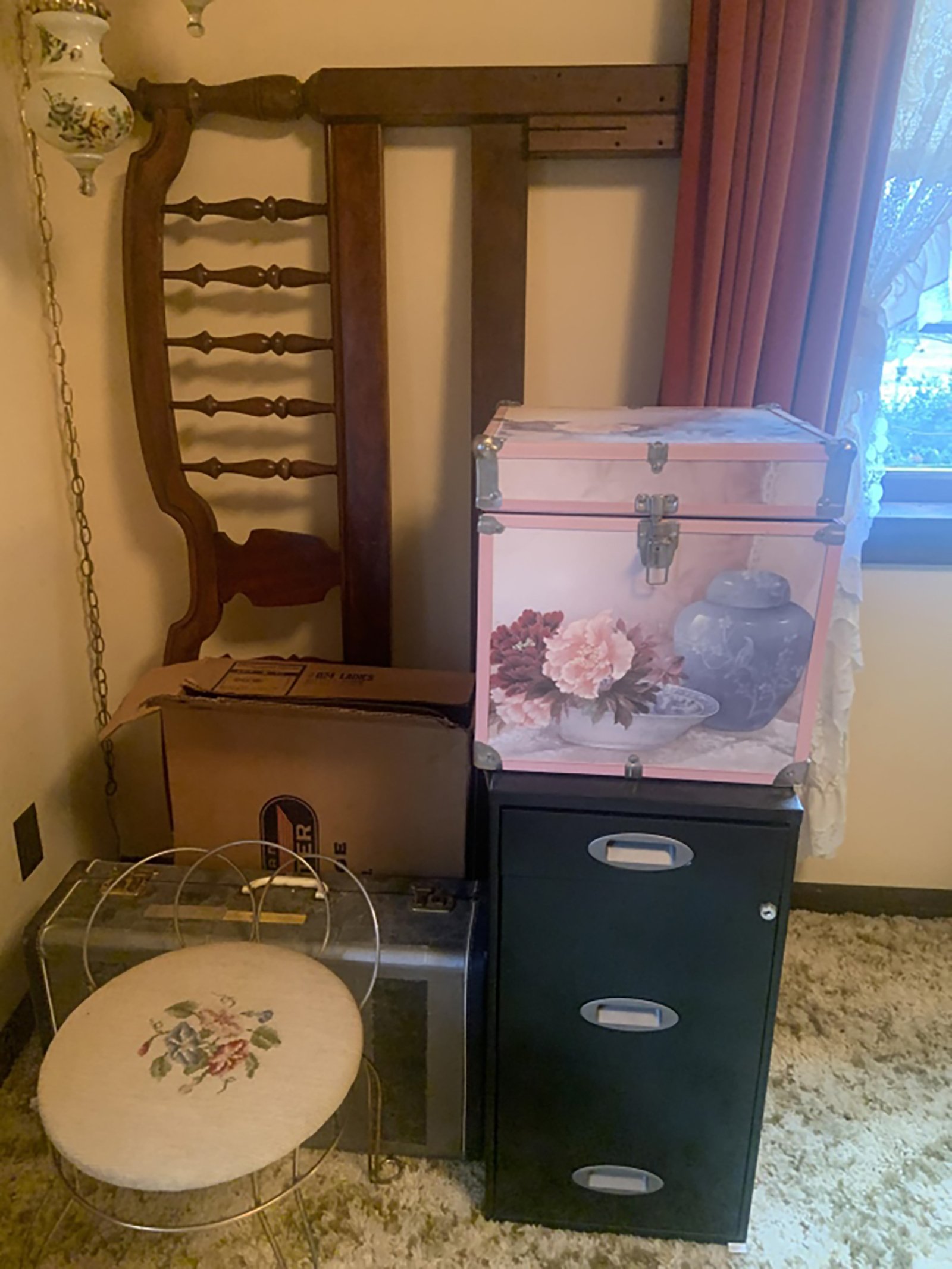 Property photo 206 - TIMED ONLINE ONLY PERSONAL PROPERTY AUCTION IN ALLEN COUNTY, INDIANA