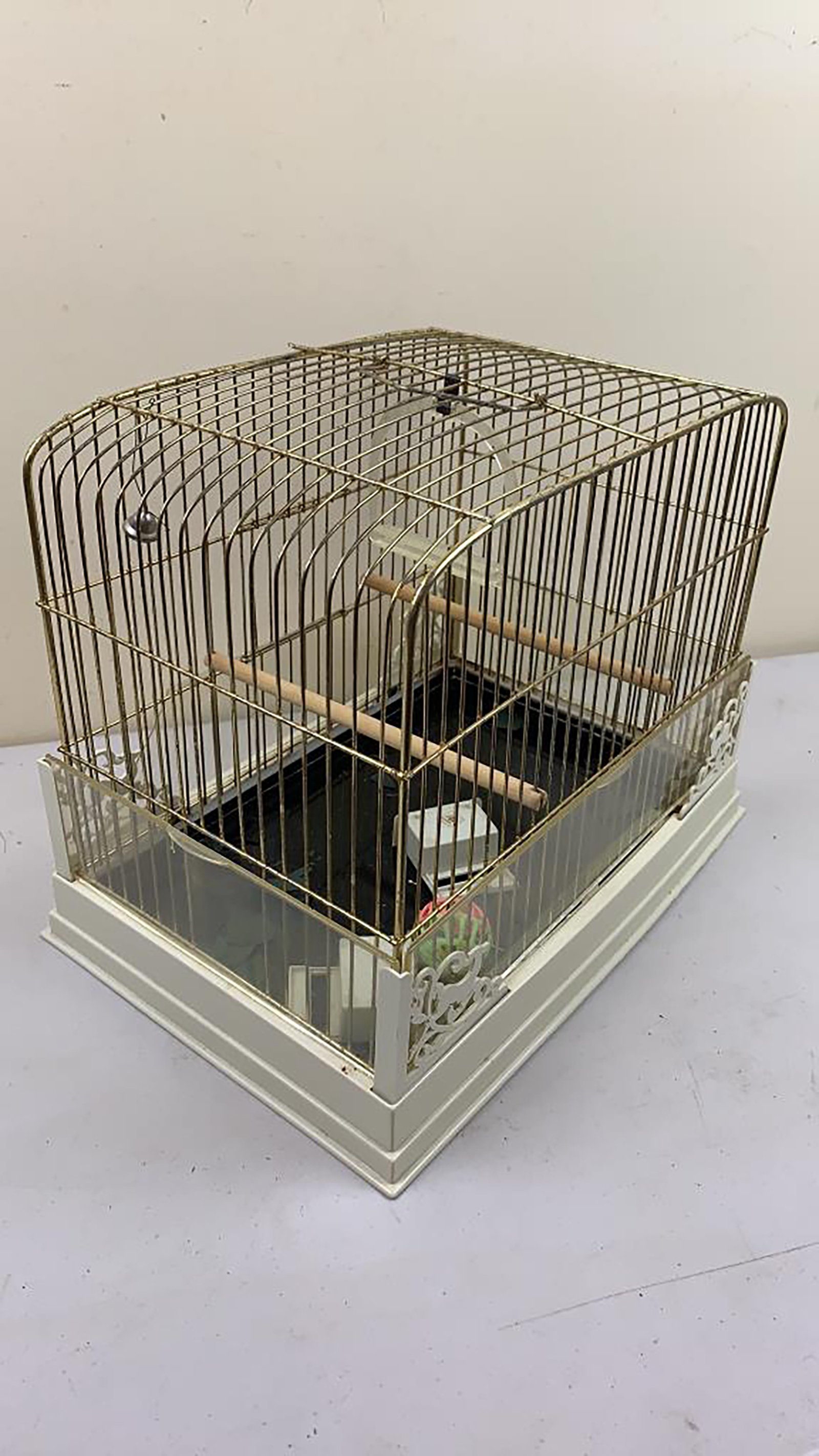 Property photo 501 - TIMED ONLINE ONLY PERSONAL PROPERTY AUCTION IN ALLEN COUNTY, INDIANA