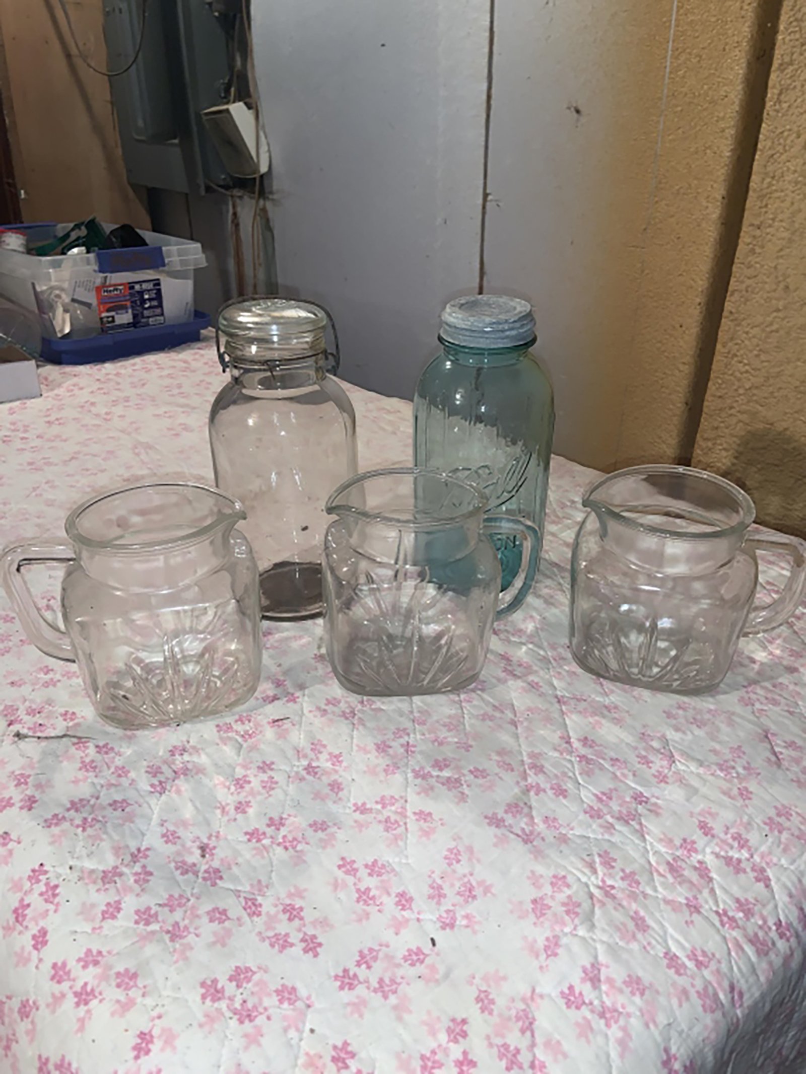 Property photo 573 - TIMED ONLINE ONLY PERSONAL PROPERTY AUCTION IN ALLEN COUNTY, INDIANA