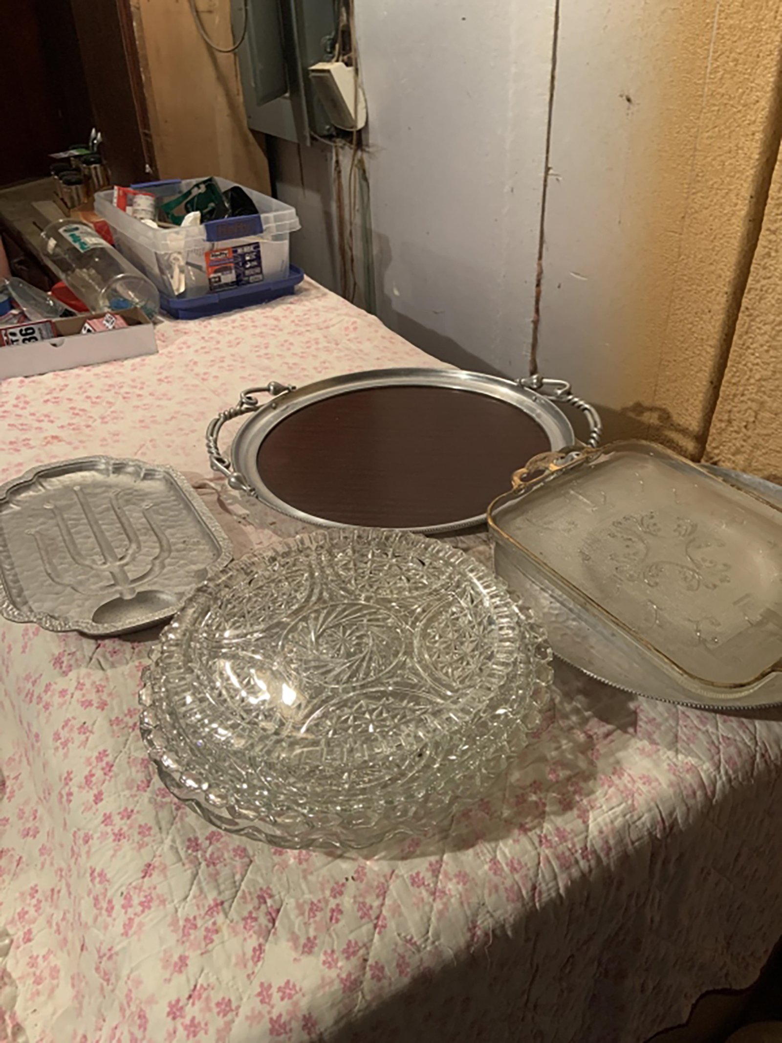 Property photo 582 - TIMED ONLINE ONLY PERSONAL PROPERTY AUCTION IN ALLEN COUNTY, INDIANA