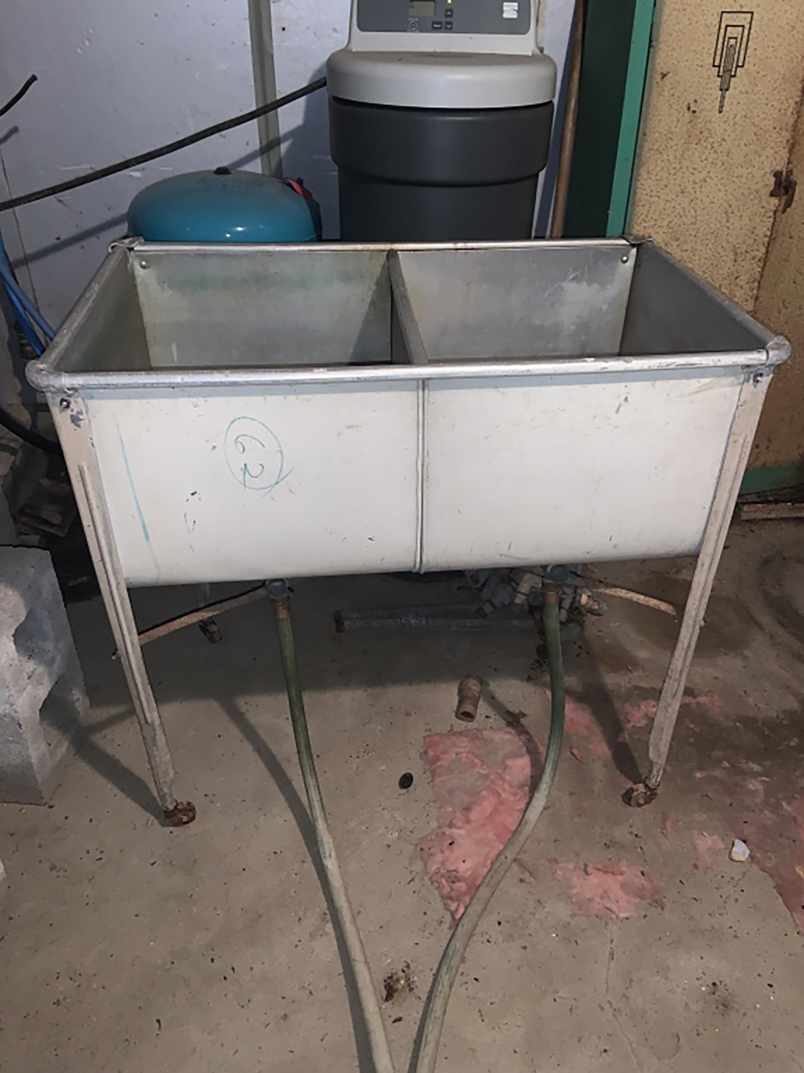 Property photo 596 - TIMED ONLINE ONLY PERSONAL PROPERTY AUCTION IN ALLEN COUNTY, INDIANA