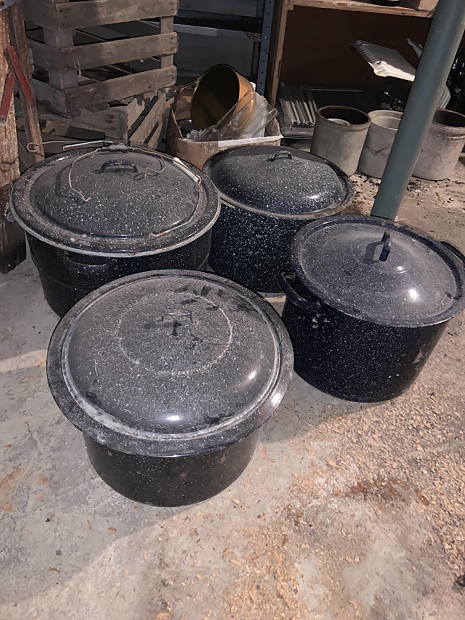 Property photo 618 - TIMED ONLINE ONLY PERSONAL PROPERTY AUCTION IN ALLEN COUNTY, INDIANA