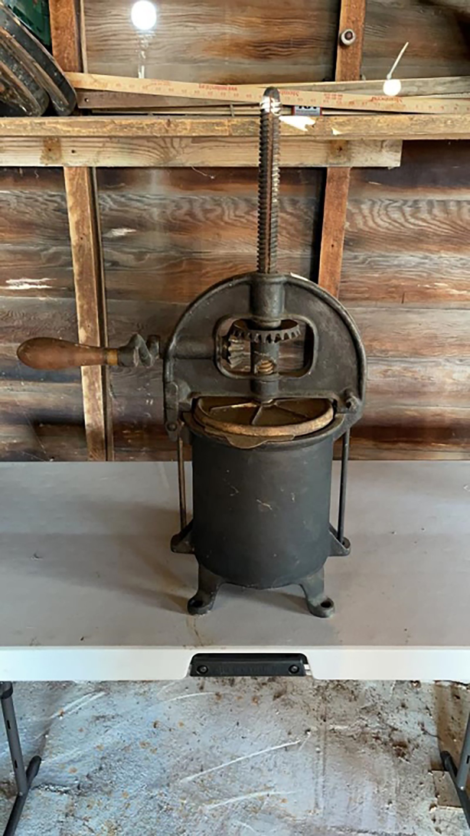 Property photo 640 - TIMED ONLINE ONLY PERSONAL PROPERTY AUCTION IN ALLEN COUNTY, INDIANA
