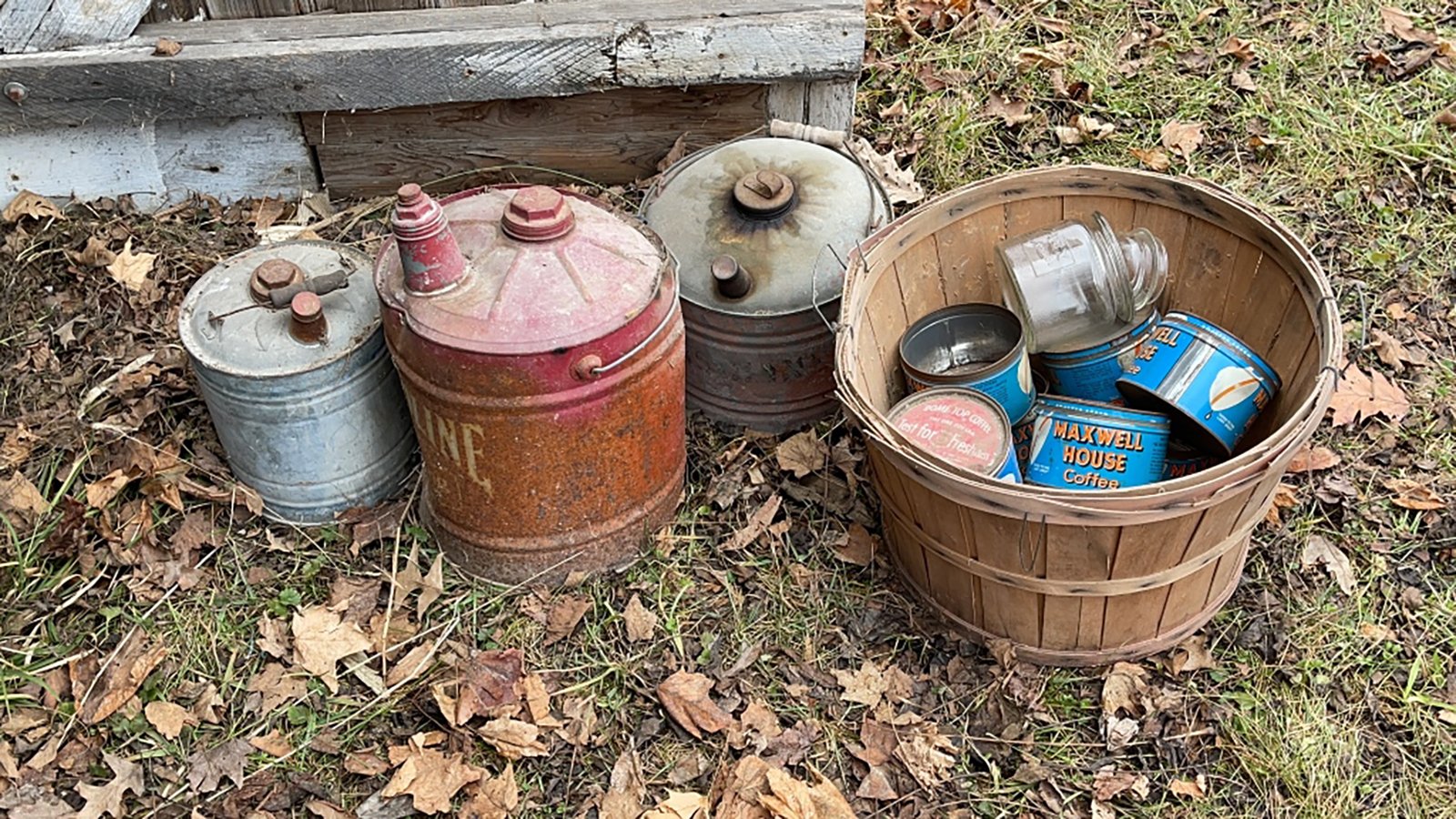 Property photo 672 - TIMED ONLINE ONLY PERSONAL PROPERTY AUCTION IN ALLEN COUNTY, INDIANA
