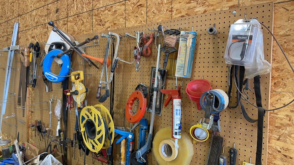 Property photo 121 - TIMED ONLINE ONLY PERSONAL PROPERTY AUCTION IN NOBLE COUNTY, INDIANA