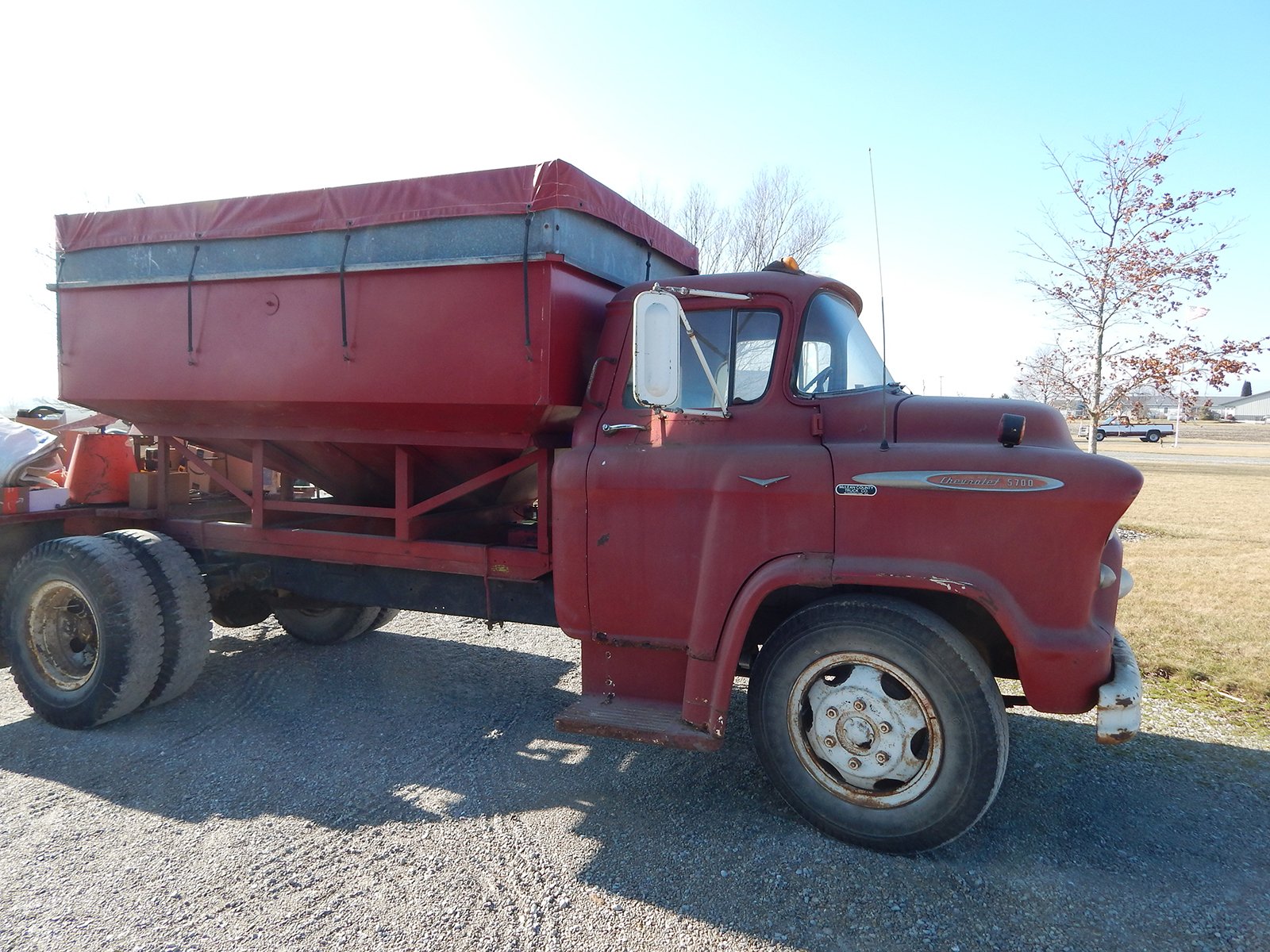 Property photo 22 - FARM EQUIPMENT AND TOYS AUCTION IN WELLS COUNTY, INDIANA