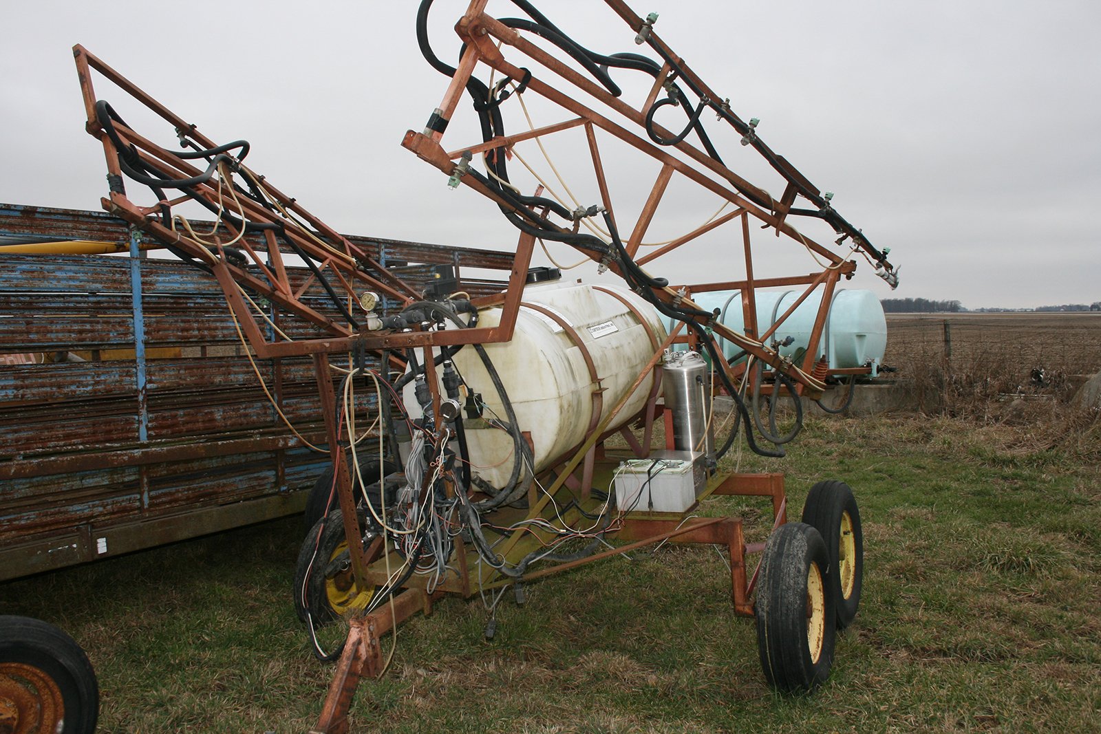 Property photo 22 - FARM EQUIPMENT AUCTION IN HOWARD COUNTY, INDIANA