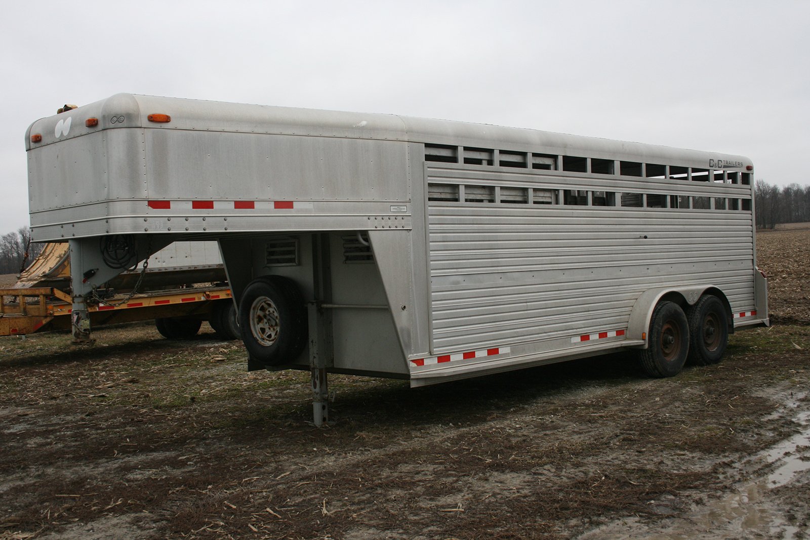 Property photo 38 - FARM EQUIPMENT AUCTION IN HOWARD COUNTY, INDIANA