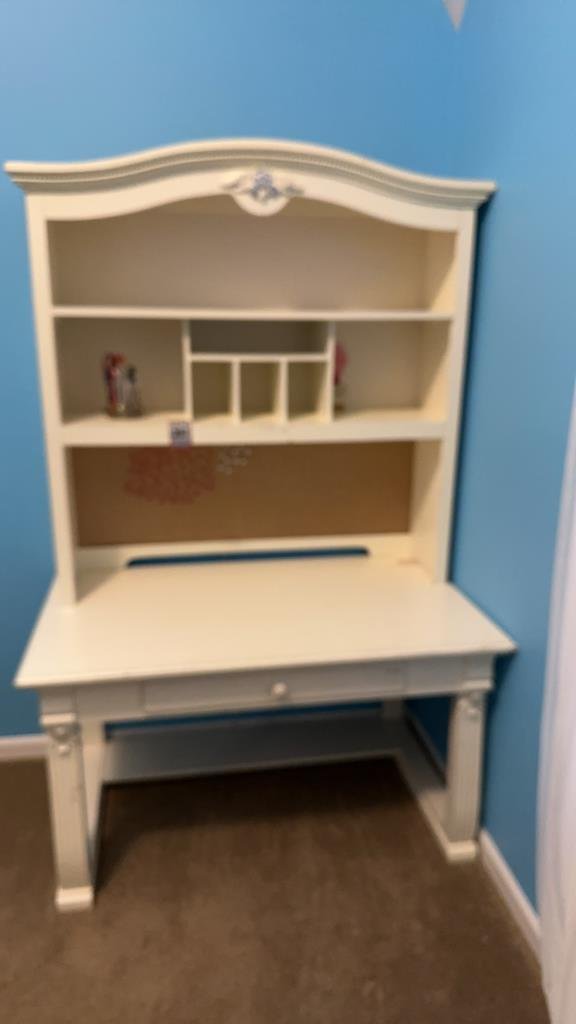 Property photo 16 - TIMED ONLINE ONLY PERSONAL PROPERTY AUCTION IN ALLEN COUNTY, INDIANA