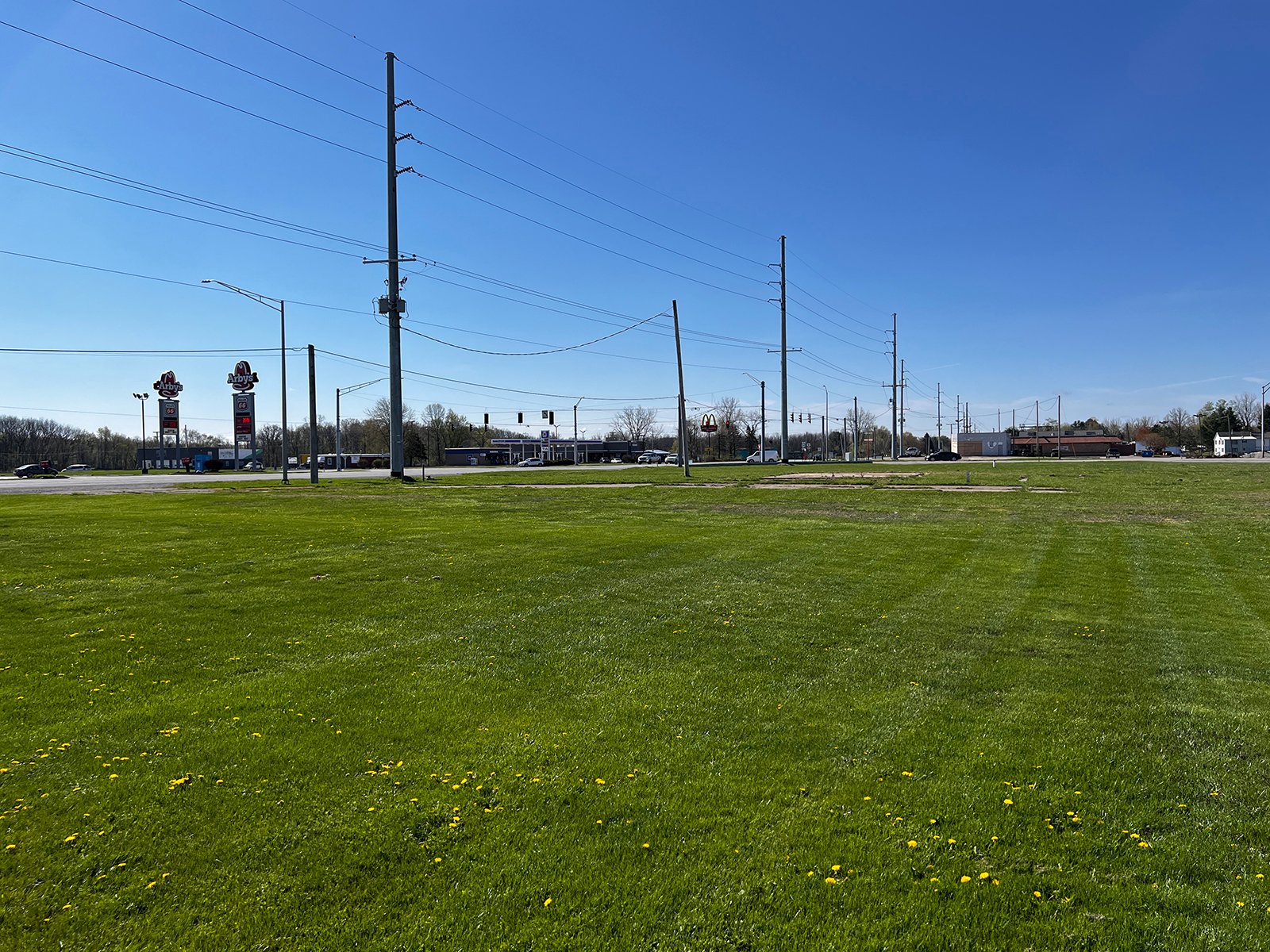 Property photo 3 - TIMED ONLINE ONLY PRIME ZONED HIGHWAY COMMERCIAL DISTRICT REAL ESTATE AUCTION