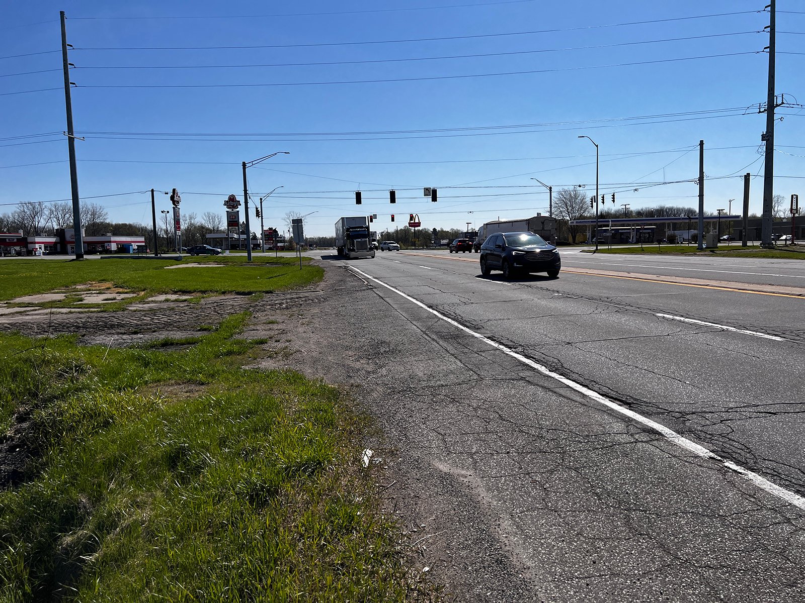 Property photo 8 - TIMED ONLINE ONLY PRIME ZONED HIGHWAY COMMERCIAL DISTRICT REAL ESTATE AUCTION