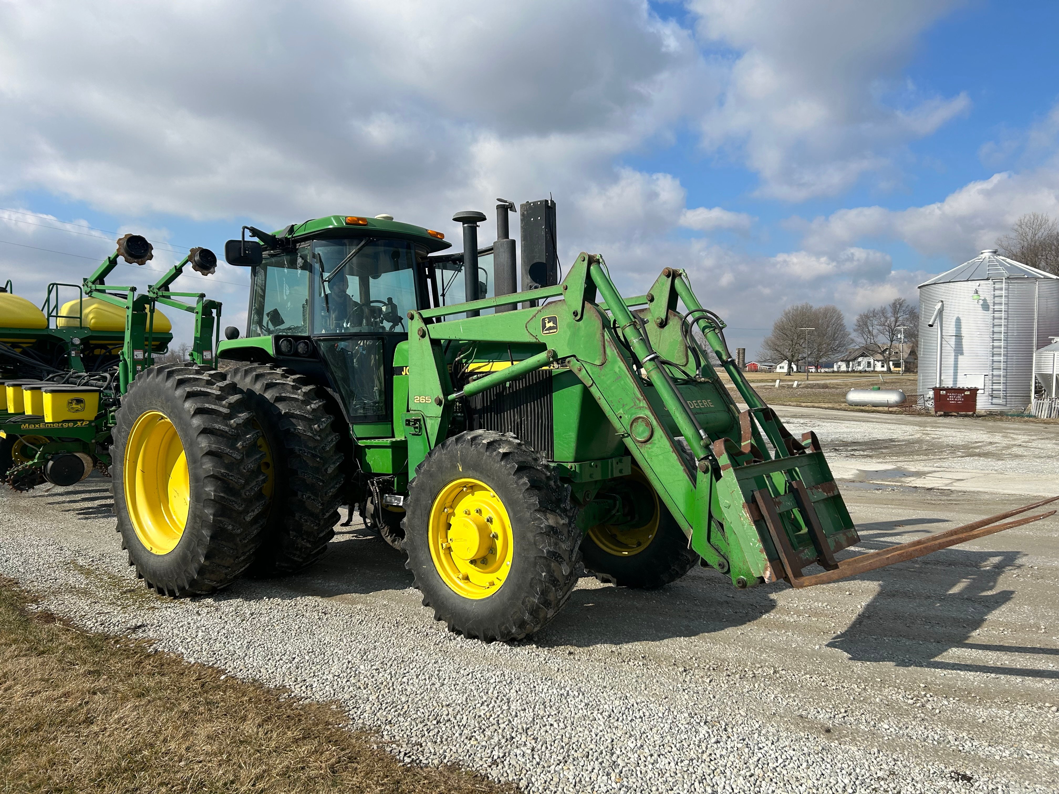 Property photo 9 - FARM EQUIPMENT AUCTION IN MADISON COUNTY, INDIANA