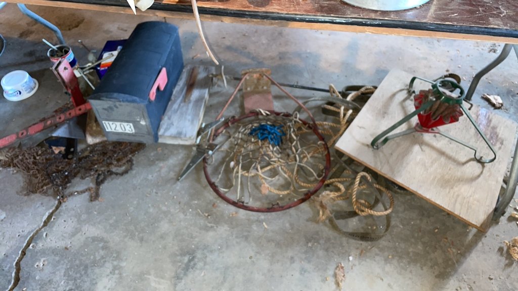 Property photo 298 - TIMED ONLINE ONLY PERSONAL PROPERTY AUCTION IN ALLEN COUNTY, INDIANA