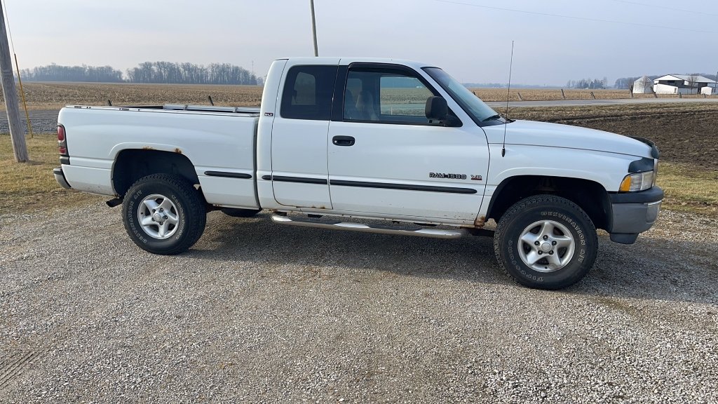 Property photo 282 - TIMED ONLINE ONLY PERSONAL PROPERTY AUCTION IN ALLEN COUNTY, INDIANA