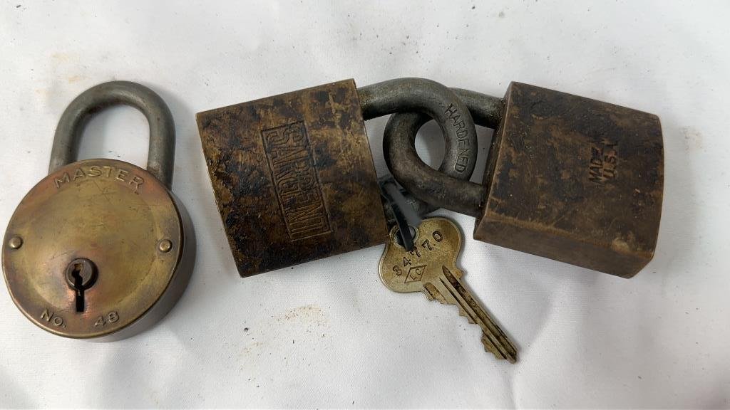 Property photo 613 - TIMED ONLINE ONLY PERSONAL PROPERTY AUCTION IN ALLEN COUNTY, INDIANA