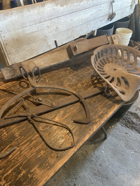 Property photo 363 - TIMED ONLINE ONLY PERSONAL PROPERTY AUCTION IN ALLEN COUNTY, INDIANA