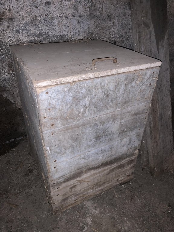Property photo 405 - TIMED ONLINE ONLY PERSONAL PROPERTY AUCTION IN ALLEN COUNTY, INDIANA