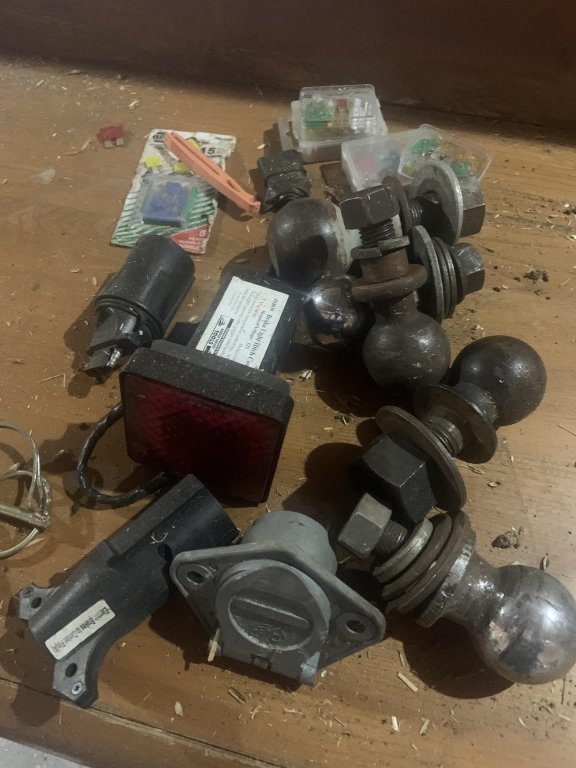 Property photo 653 - TIMED ONLINE ONLY PERSONAL PROPERTY AUCTION IN ALLEN COUNTY, INDIANA