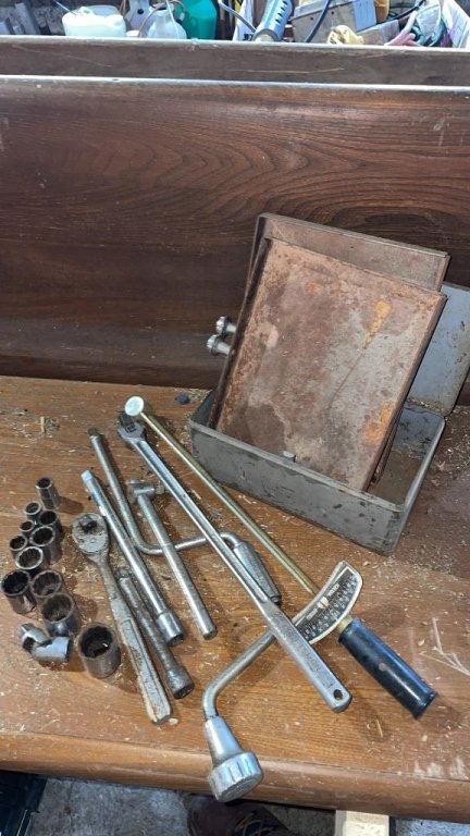 Property photo 662 - TIMED ONLINE ONLY PERSONAL PROPERTY AUCTION IN ALLEN COUNTY, INDIANA