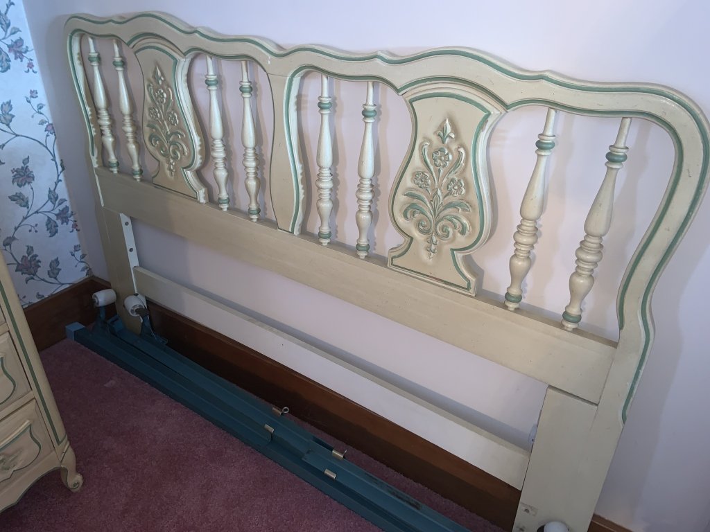 Property photo 748 - TIMED ONLINE ONLY PERSONAL PROPERTY AUCTION IN ALLEN COUNTY, INDIANA