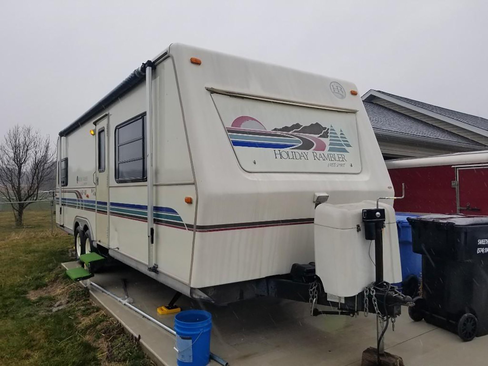 Property photo 1 - TIMED ONLINE RECREATIONAL EQUIPMENT AUCTION