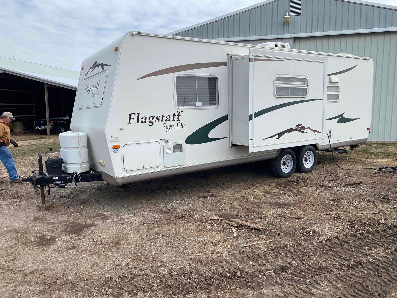 Property photo 7 - TIMED ONLINE RECREATIONAL EQUIPMENT AUCTION