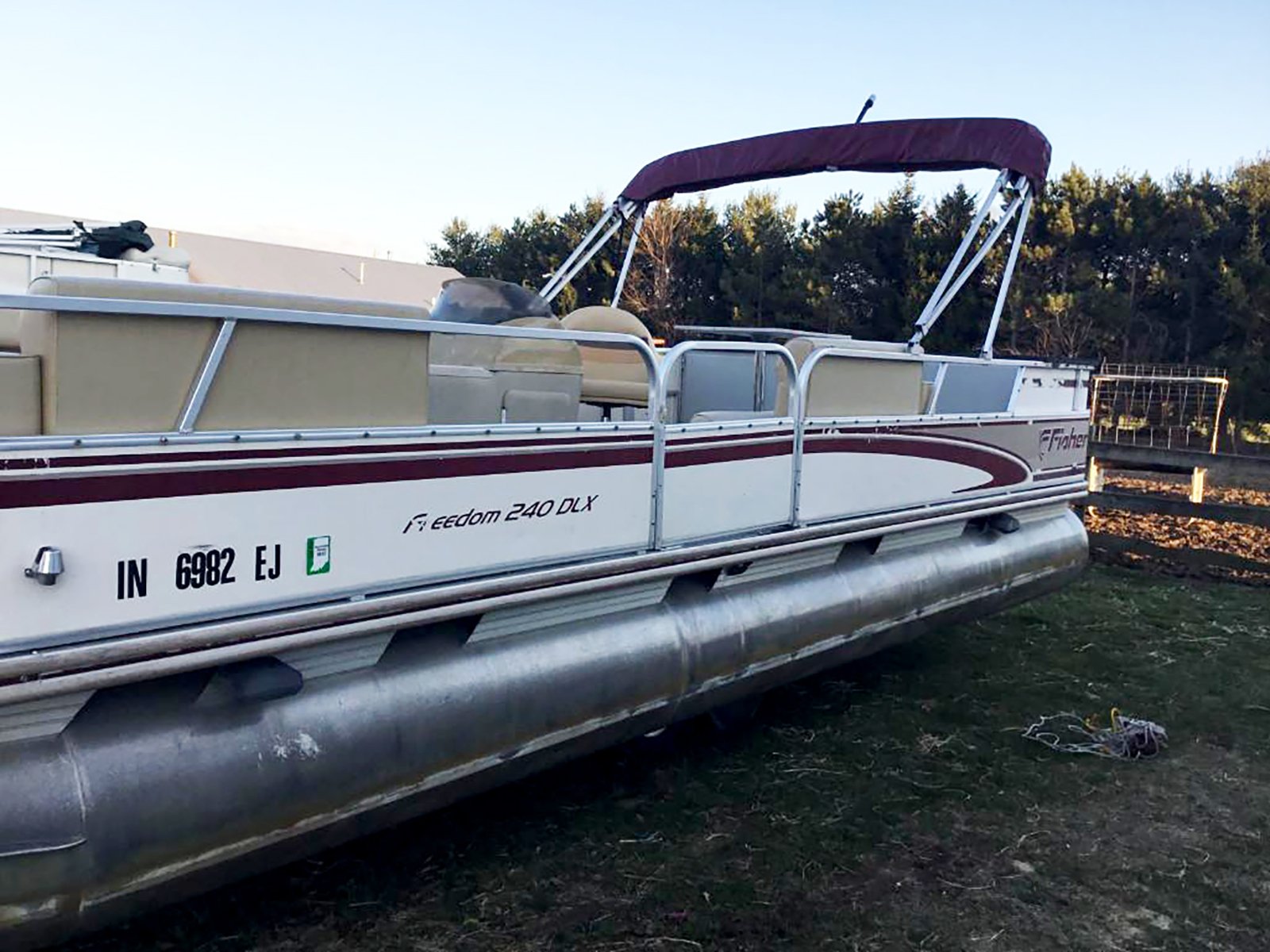 Property photo 23 - TIMED ONLINE RECREATIONAL EQUIPMENT AUCTION
