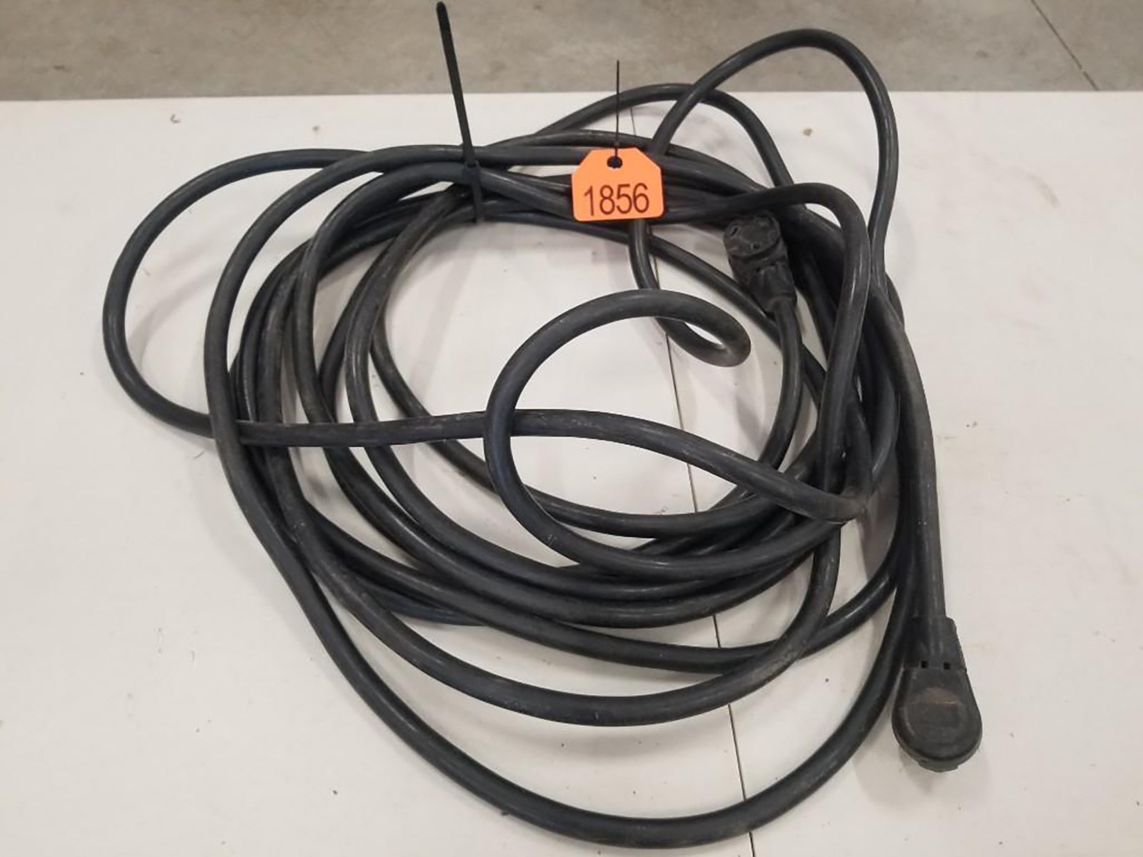 Property photo 64 - TIMED ONLINE RECREATIONAL EQUIPMENT AUCTION
