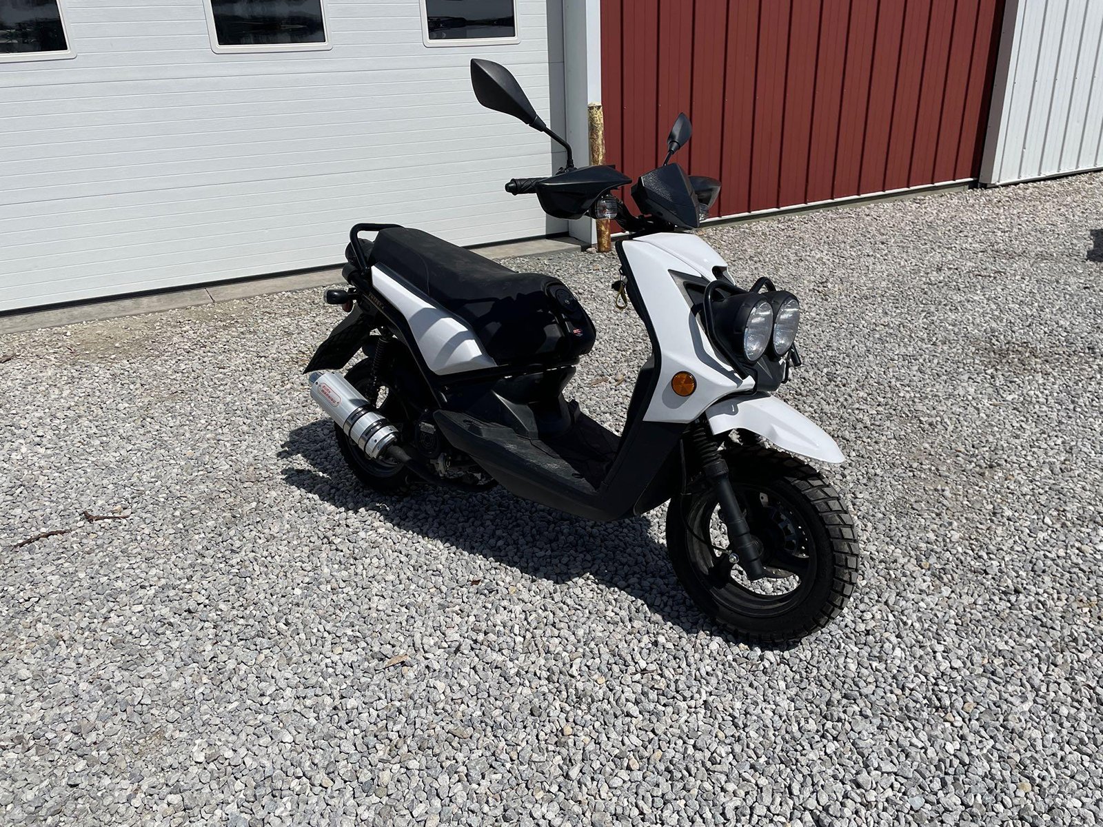 Property photo 46 - TIMED ONLINE RECREATIONAL EQUIPMENT AUCTION
