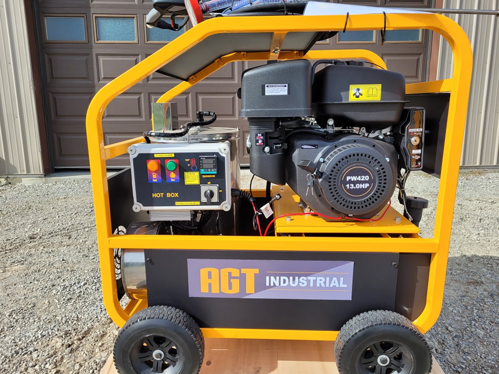 Property photo 65 - TIMED ONLINE RECREATIONAL EQUIPMENT AUCTION