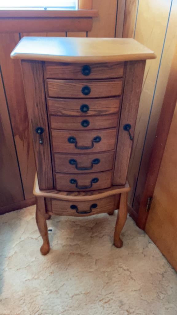 Property photo 20 - TIMED ONLINE ONLY PERSONAL PROPERTY AUCTION IN ALLEN COUNTY, INDIANA