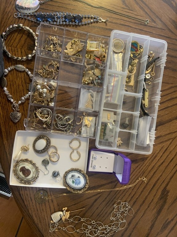 Property photo 86 - TIMED ONLINE ONLY PERSONAL PROPERTY AUCTION IN ALLEN COUNTY, INDIANA