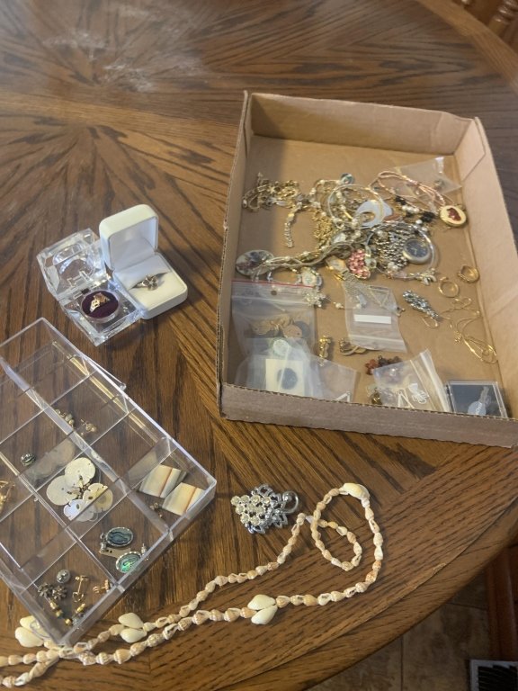 Property photo 100 - TIMED ONLINE ONLY PERSONAL PROPERTY AUCTION IN ALLEN COUNTY, INDIANA