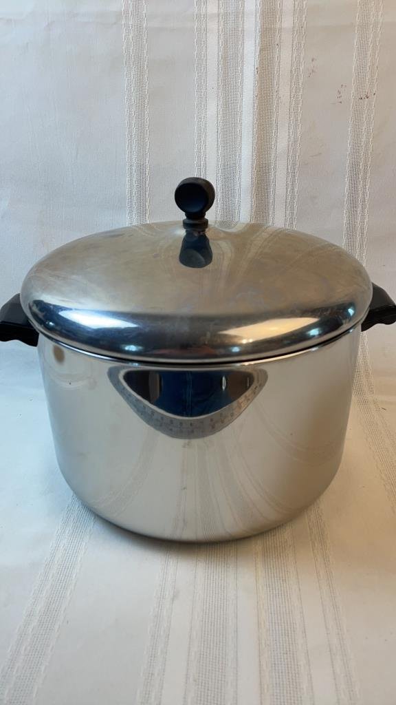 Property photo 144 - TIMED ONLINE ONLY PERSONAL PROPERTY AUCTION IN ALLEN COUNTY, INDIANA