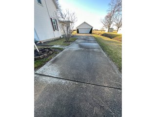 Property photo 6 - REAL ESTATE AUCTION IMMACULATE 3 BEDROOM HOME W/ LARGE GARAGE ON NEARLY 1 ACRE LOT IN ALLEN COUNTY, INDIANA