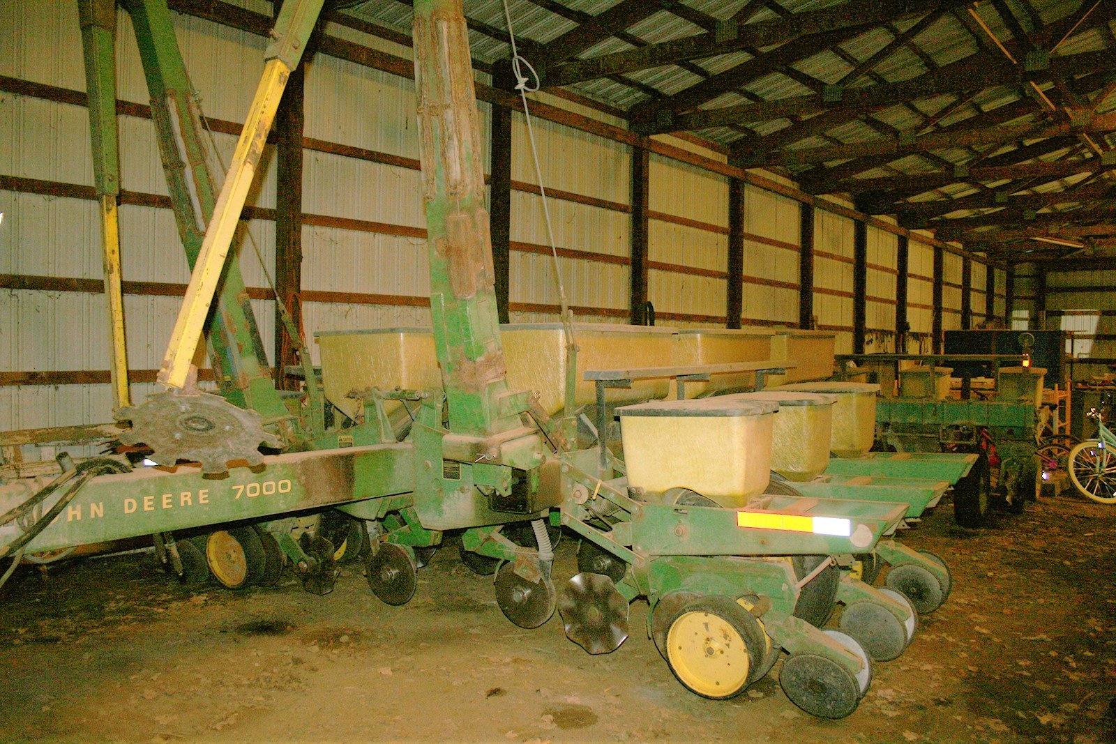 Property photo 4 - FARM EQUIPMENT AUCTION IN NOBLE COUNTY, INDIANA