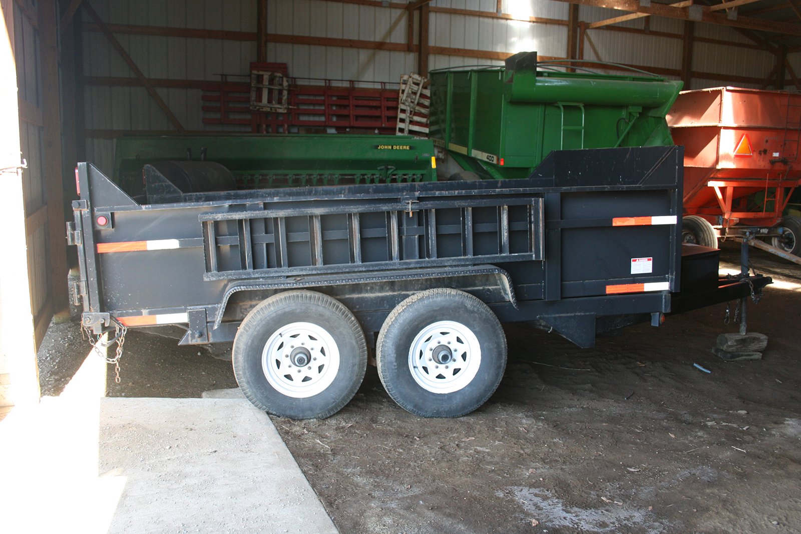 Property photo 10 - FARM EQUIPMENT AUCTION IN NOBLE COUNTY, INDIANA