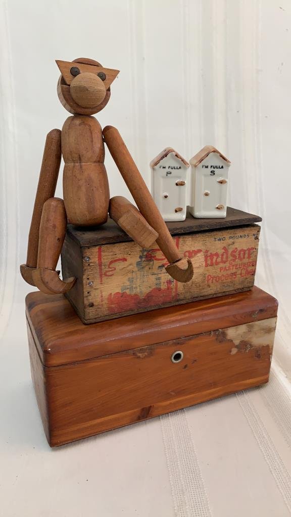 Property photo 124 - TIMED ONLINE ONLY PERSONAL PROPERTY AUCTION IN ALLEN COUNTY, INDIANA