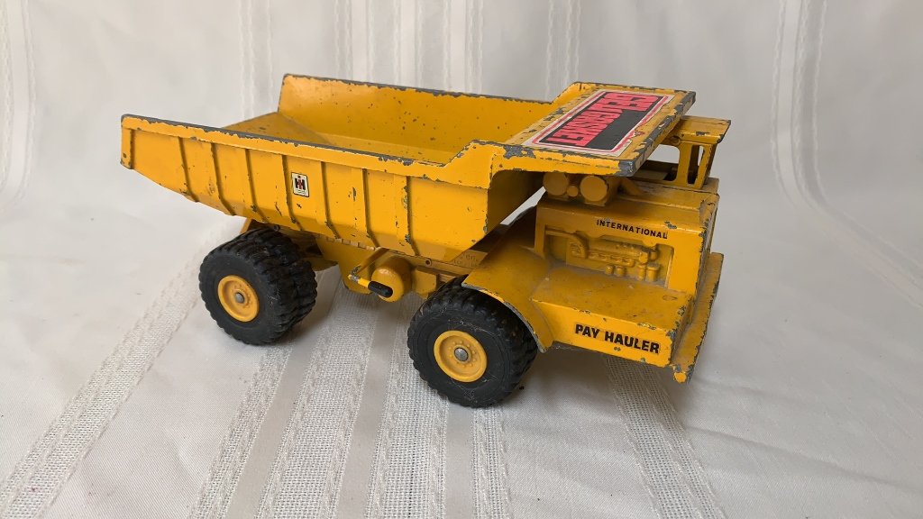 Property photo 9 - TIMED ONLINE ONLY PERSONAL PROPERTY AUCTION IN ALLEN COUNTY, INDIANA